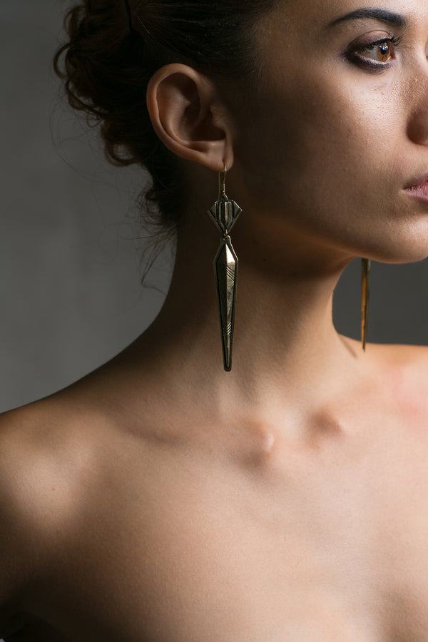 deco spire earrings