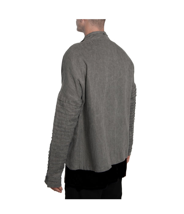 Men kimono style jacket crafted from 100% linen,  featuring ribbed detail down the sleeves, 3 front-tie fastening and 2 front pockets.